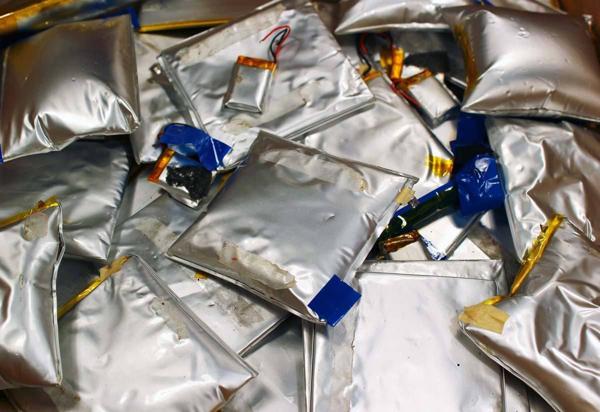 廢鋰電池處理的方法正實行而行業進展已經進入快車道